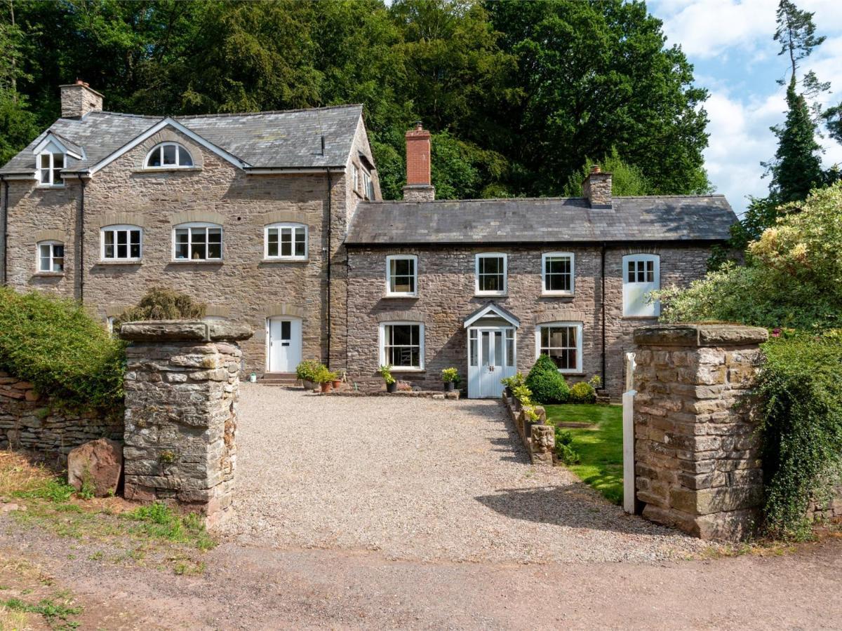 4 Bed In Hay-On-Wye Town Bn116 Villa Bagian luar foto