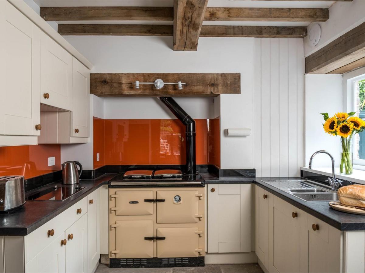 4 Bed In Hay-On-Wye Town Bn116 Villa Bagian luar foto